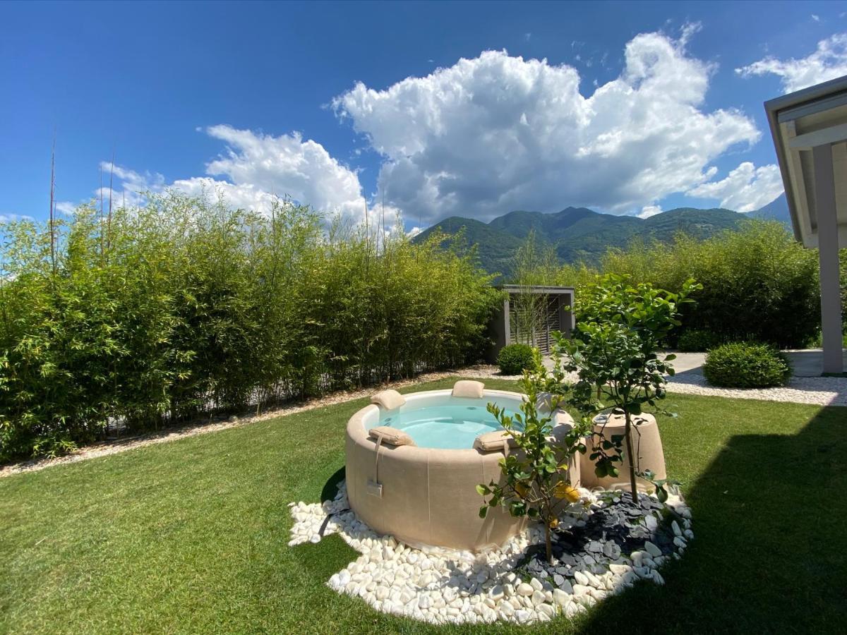 Art B&B Design Costa Volpino Exterior photo