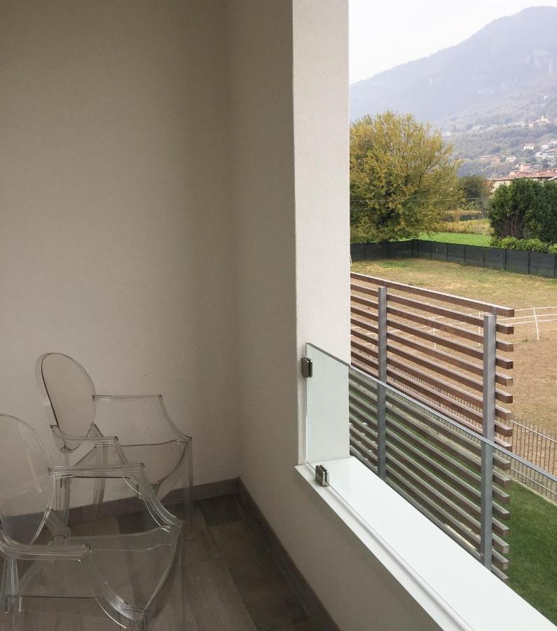 Art B&B Design Costa Volpino Exterior photo