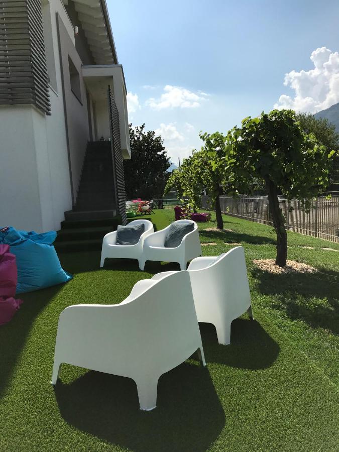 Art B&B Design Costa Volpino Exterior photo