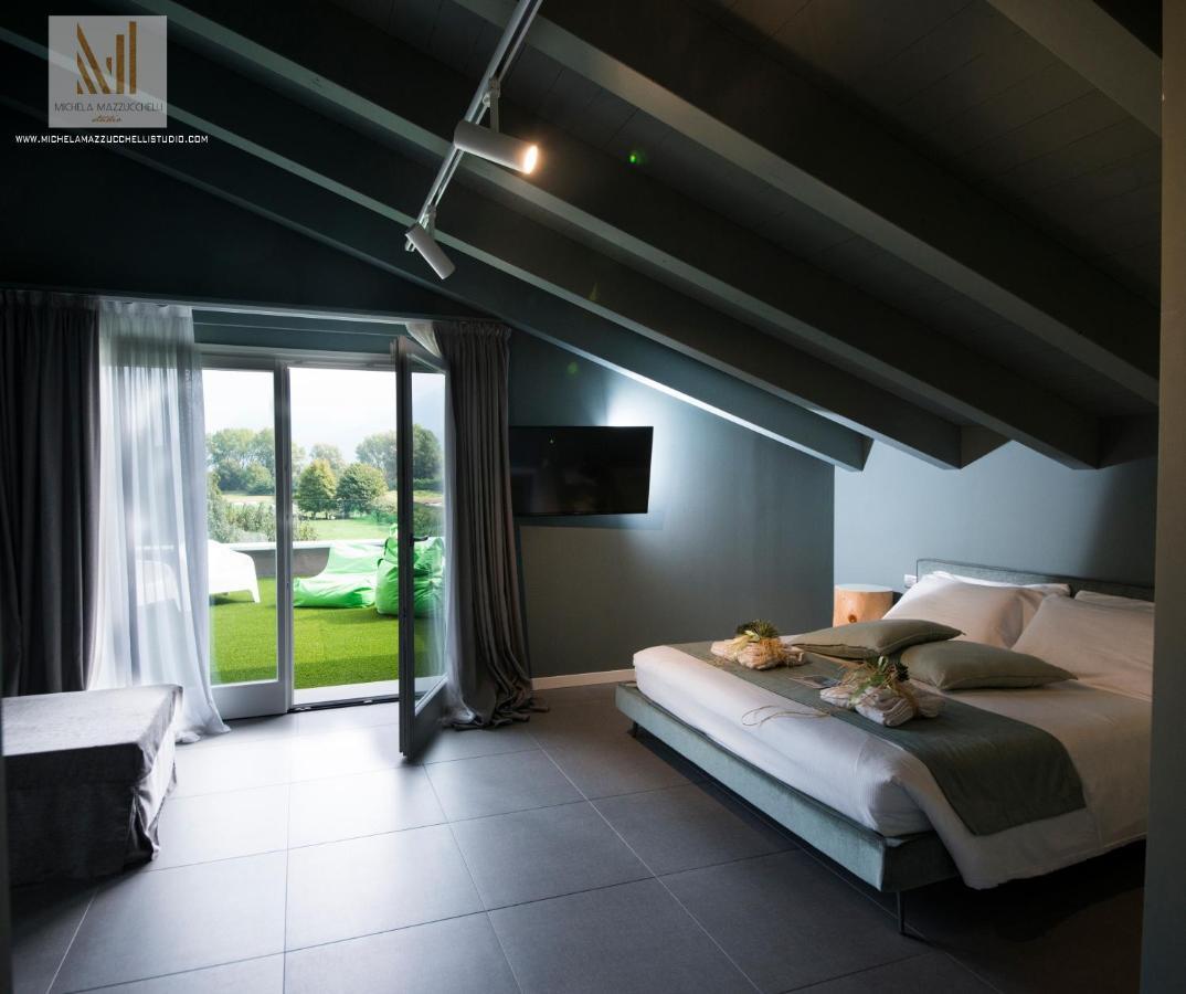 Art B&B Design Costa Volpino Exterior photo
